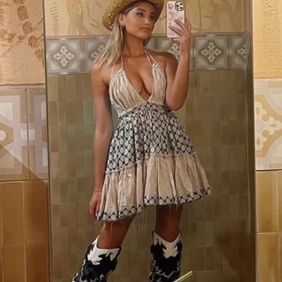 NWT Verge Girl Wildflower linen summer halter neck Coachella festival mini dress - Picture 4 of 16